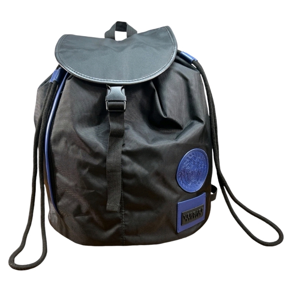 NWOT Versace Parfums $149 Large Nylon Drawstring Backpack Black Blue Details